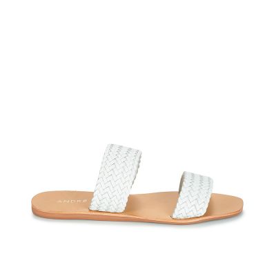 MULES ANDRÉ CHUPA FEMME